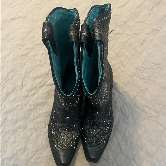 Corral Black Studded Heeled Boots - Picture 4 of 7